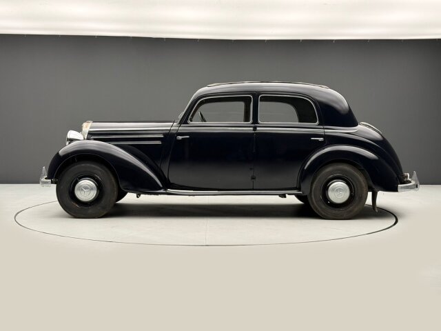 Mercedes-Benz 170