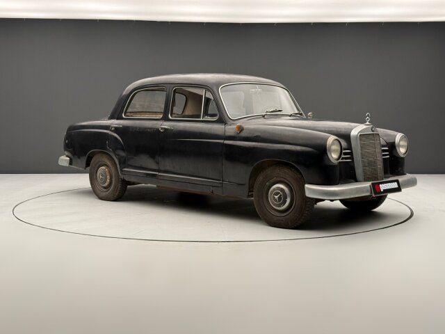 Mercedes-Benz 180