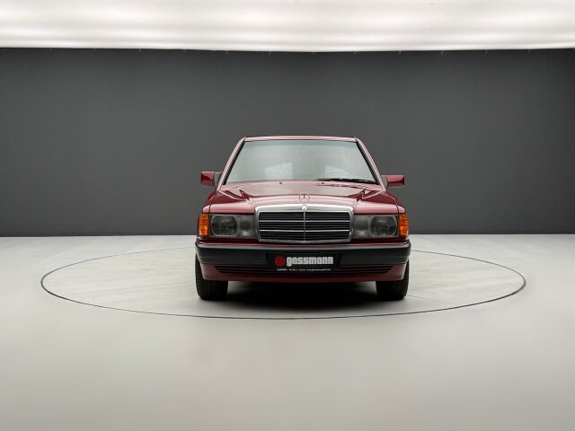 Mercedes-Benz 190 E