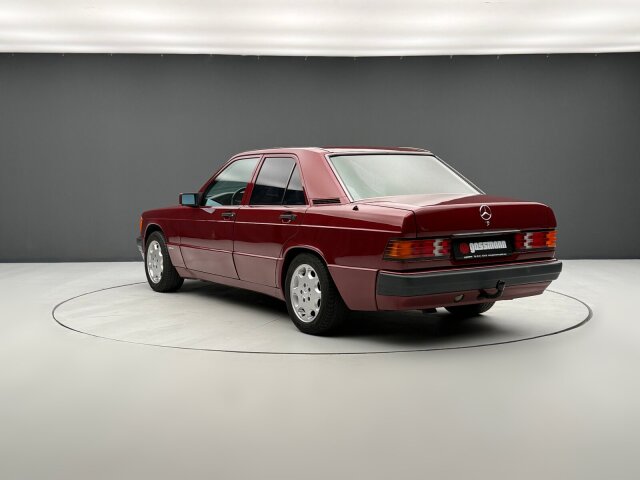Mercedes-Benz 190 E