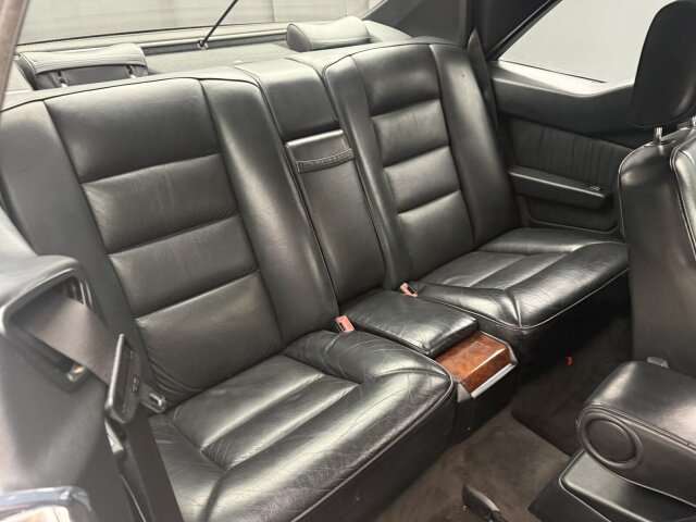 Mercedes-Benz 300