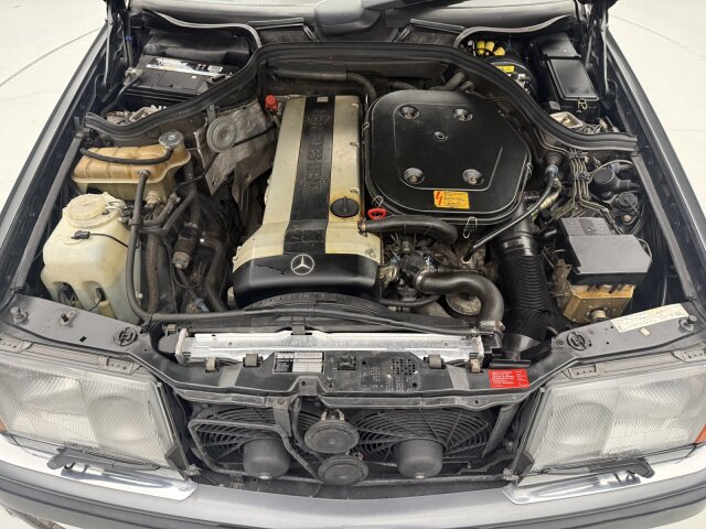 Mercedes-Benz 300