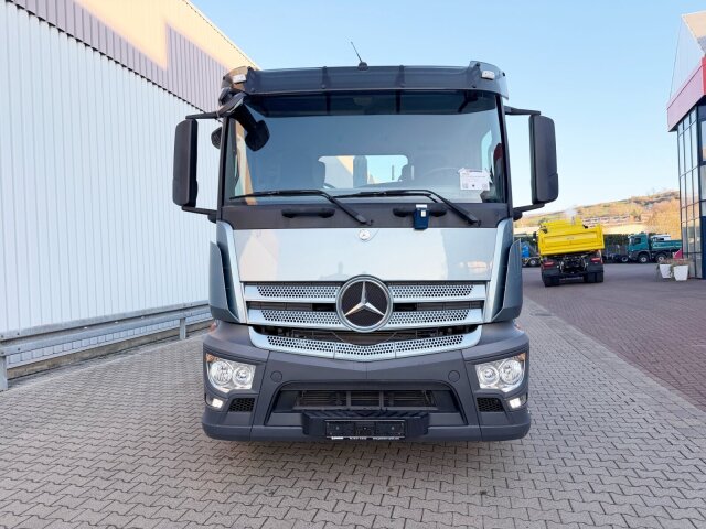 Mercedes-Benz Antos