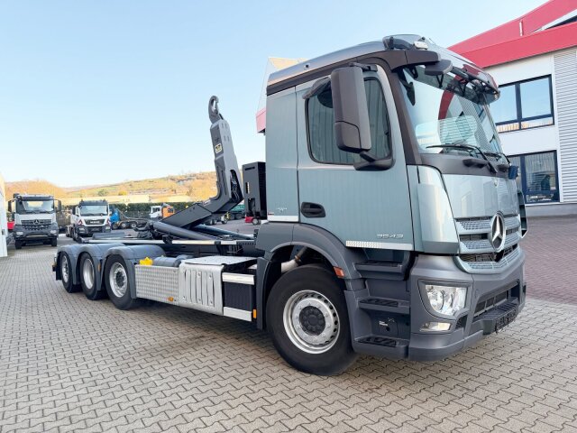 Mercedes-Benz Antos