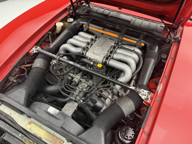 Porsche 928