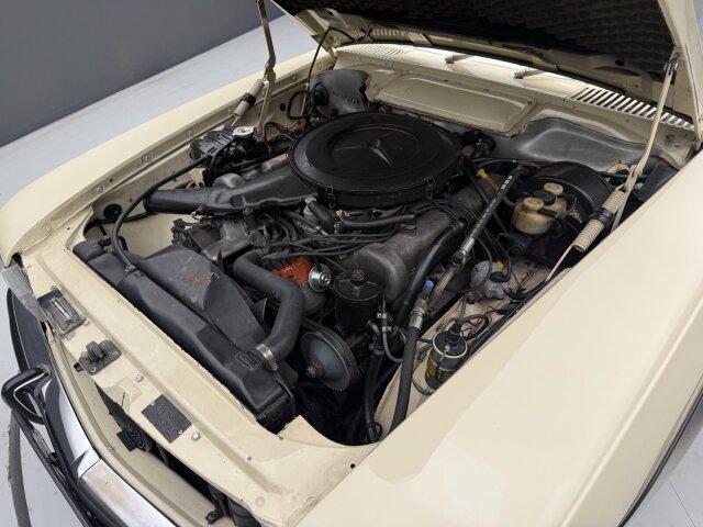 Mercedes-Benz 450