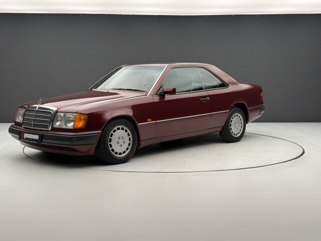 Mercedes-Benz300 CE-24 Coupe C124
