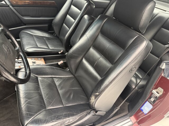 Mercedes-Benz 300