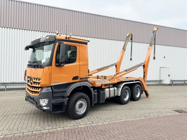 Mercedes-BenzArocs 3353 K 6x4, Grounder, Retarder, Tele-Absetzer, Funk