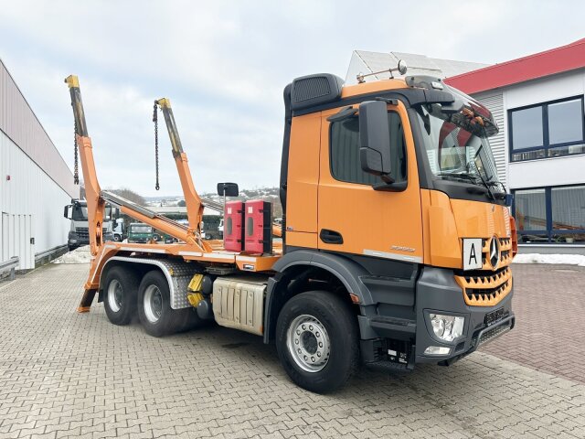 Mercedes-Benz Arocs