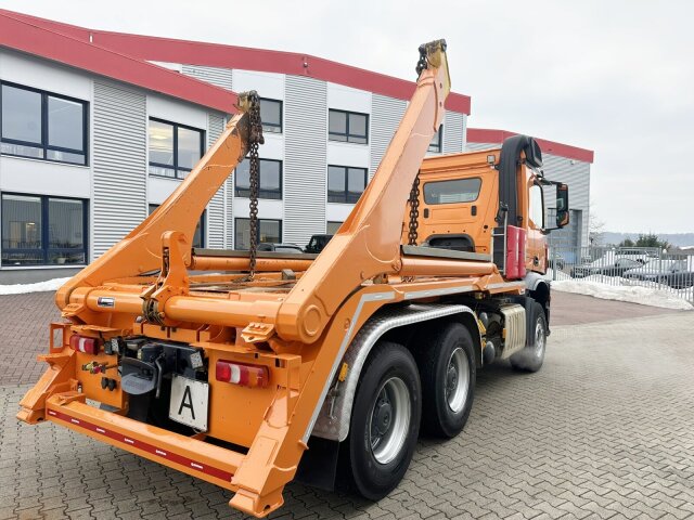 Mercedes-Benz Arocs