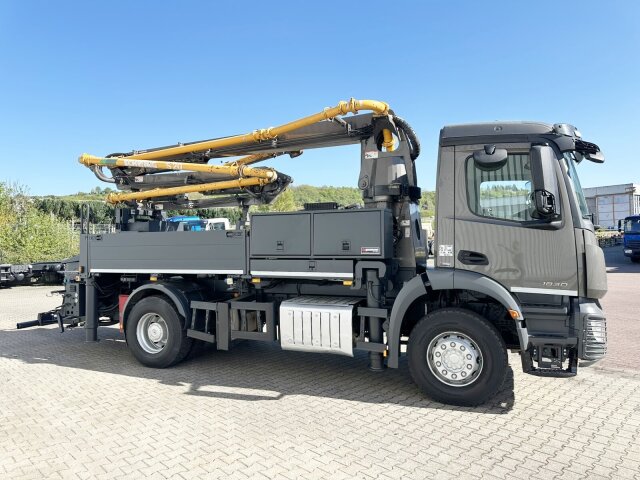 Mercedes-Benz Arocs