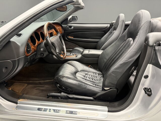 Jaguar XK
