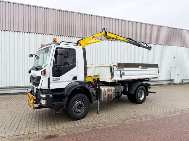 IvecoTrakker AD190T36 4x2, Kran, Winterdienstausstattung, Hyva HB60X-E2, Funk