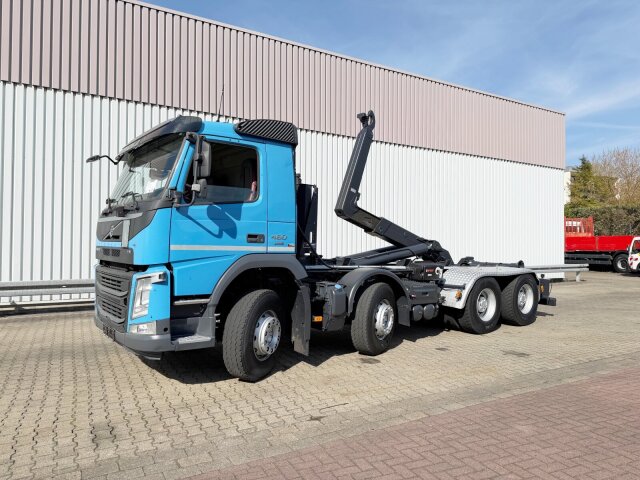 VolvoFM 460 8x4, Liftbare Antriebsachse