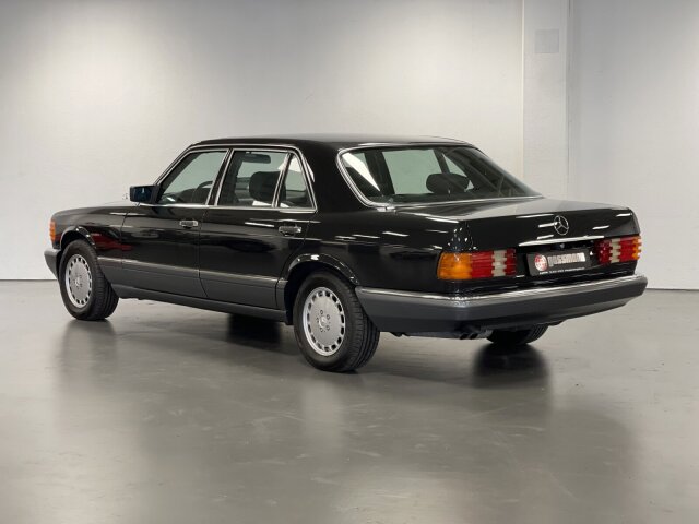 Mercedes-Benz 560