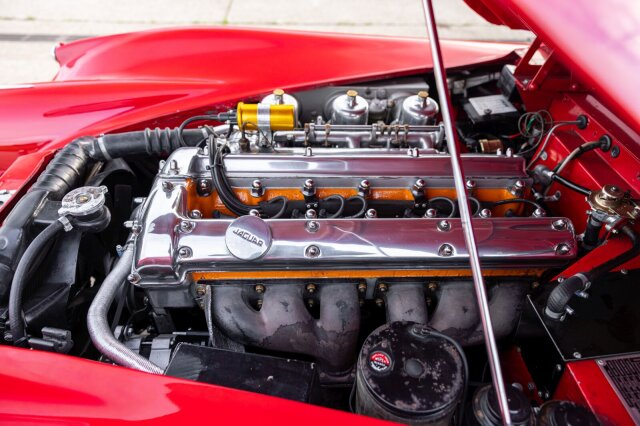 Jaguar XK