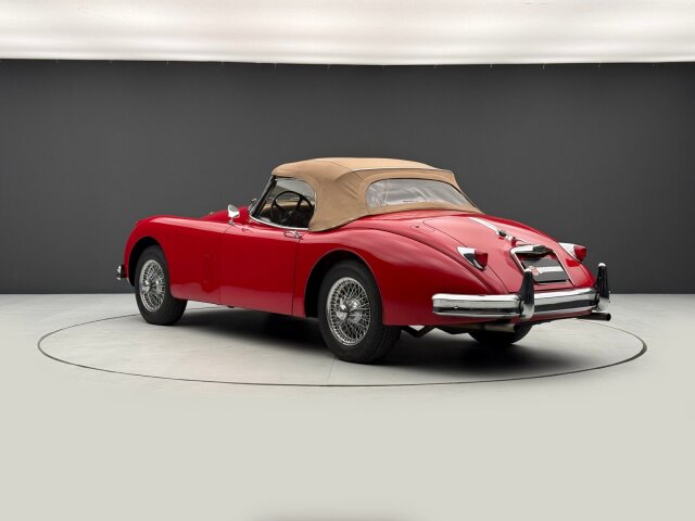Jaguar XK