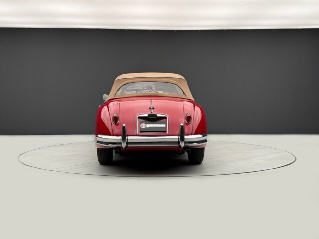 Jaguar XK