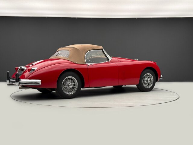 Jaguar XK