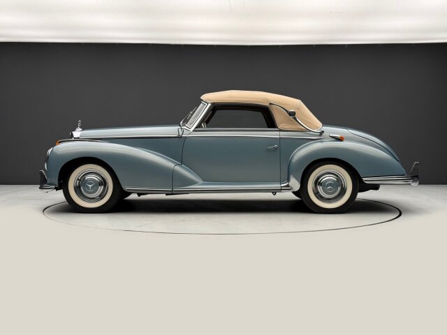 Mercedes-Benz 300
