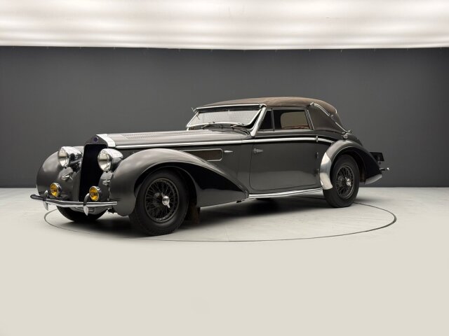 DELAGED8-120 Cabriolet Karosserie von Henri Chapron RHD