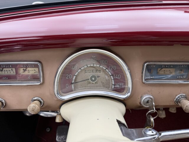 BMW 501