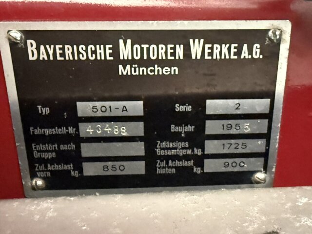 BMW 501