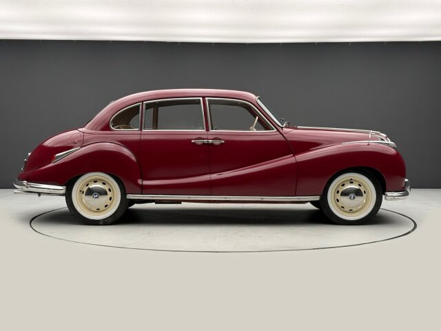 BMW 501