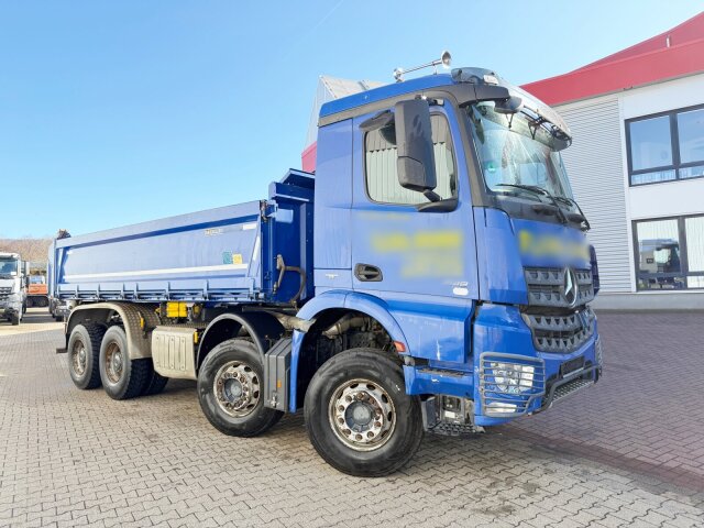 Mercedes-Benz Arocs