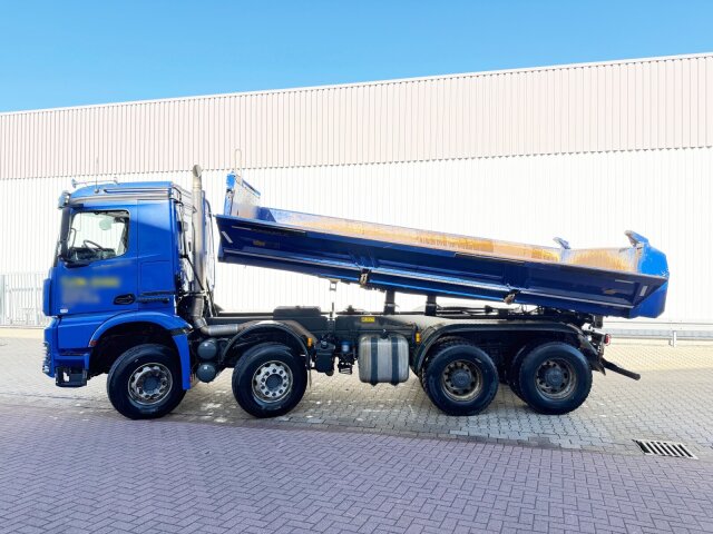Mercedes-Benz Arocs