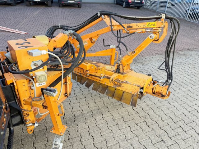 Unimog U