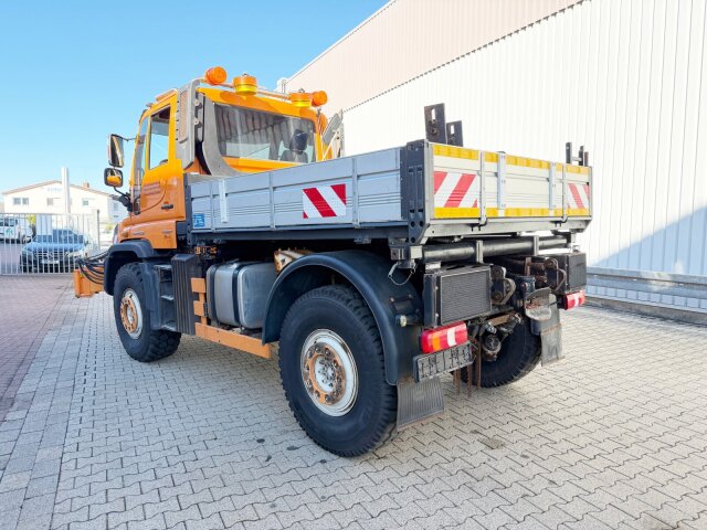 Unimog U