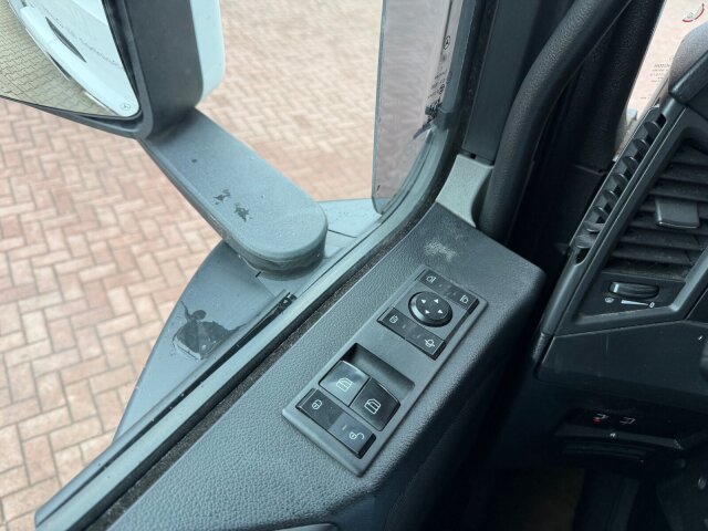 Mercedes-Benz Antos