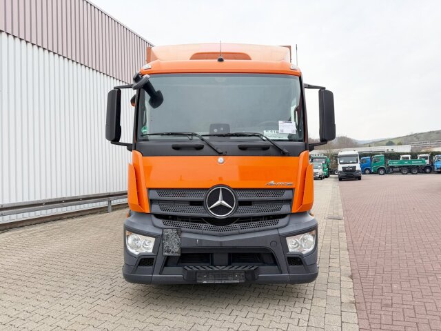 Mercedes-Benz Antos