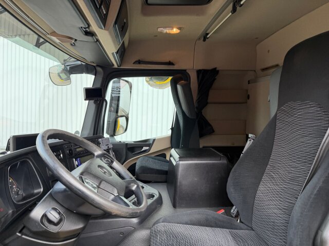 Mercedes-Benz Actros