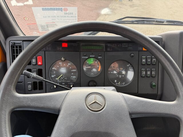 Mercedes-Benz -