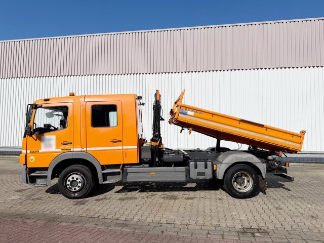 Mercedes-BenzAtego 1224 4x2 Doka, EEV, Kran Palfinger PC2700 B, 2x AHK