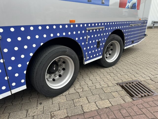 MAN TGX