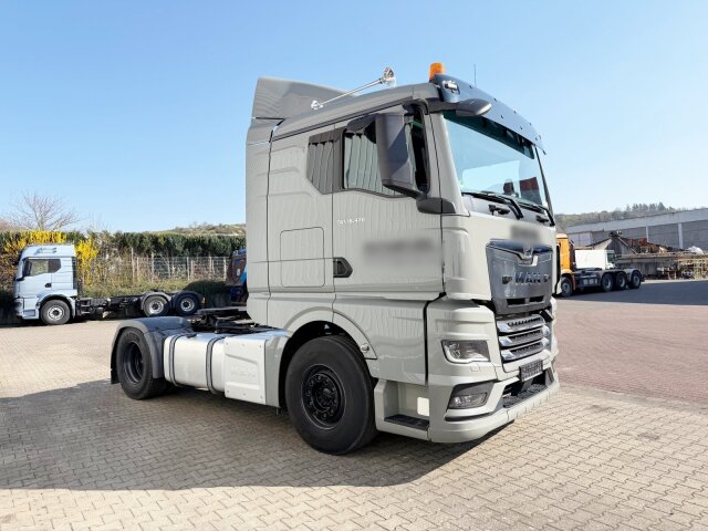MAN TGX