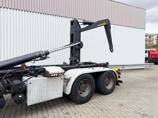 Iveco Trakker