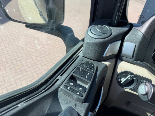 MAN TGX