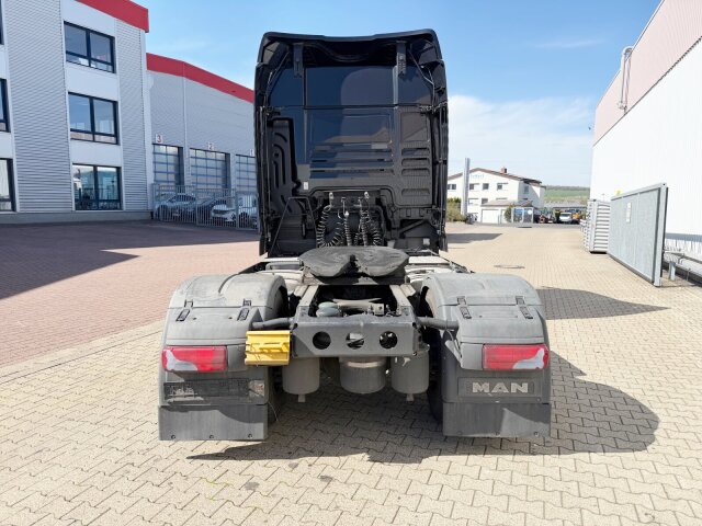 MAN TGX