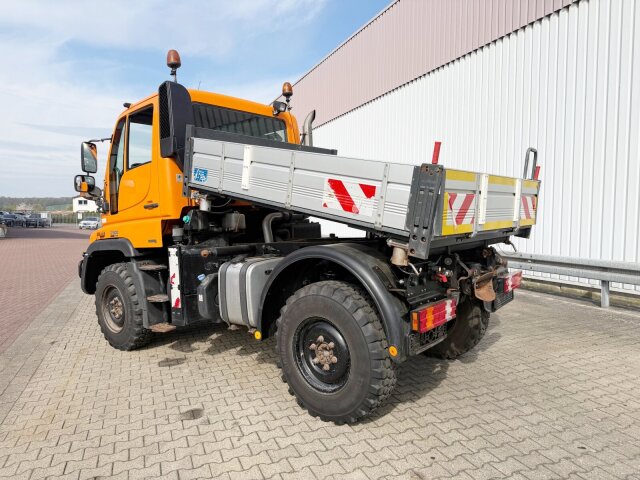 Unimog U
