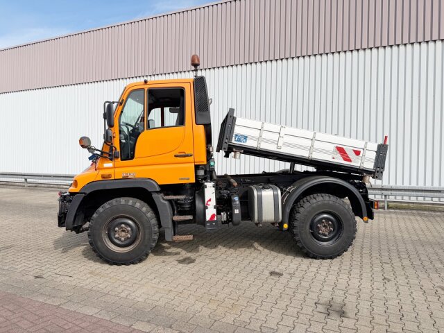 Unimog U