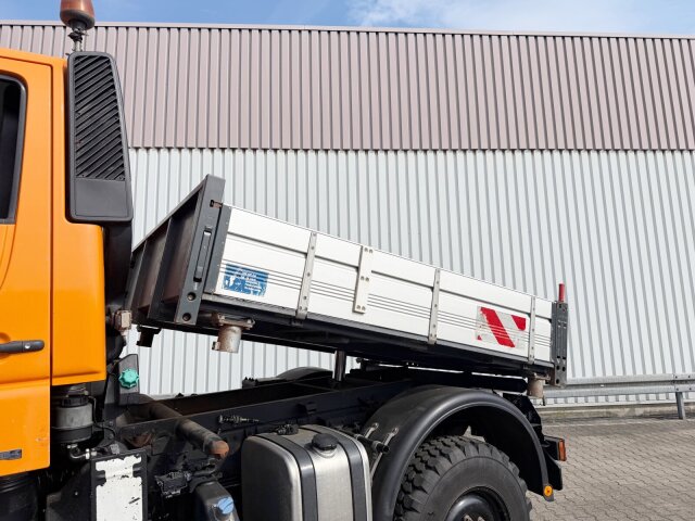 Unimog U