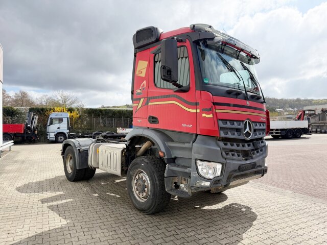 Mercedes-Benz Arocs