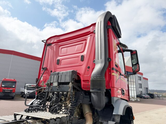 Mercedes-Benz Arocs