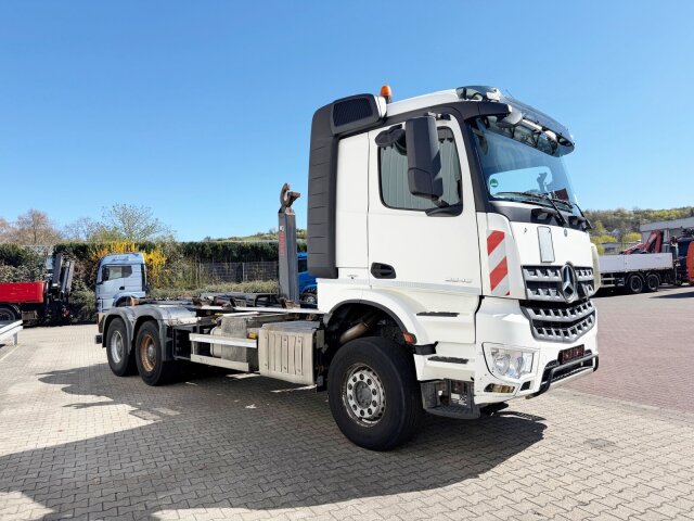 Mercedes-Benz Arocs