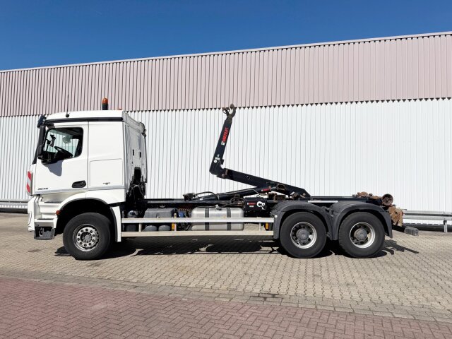 Mercedes-Benz Arocs